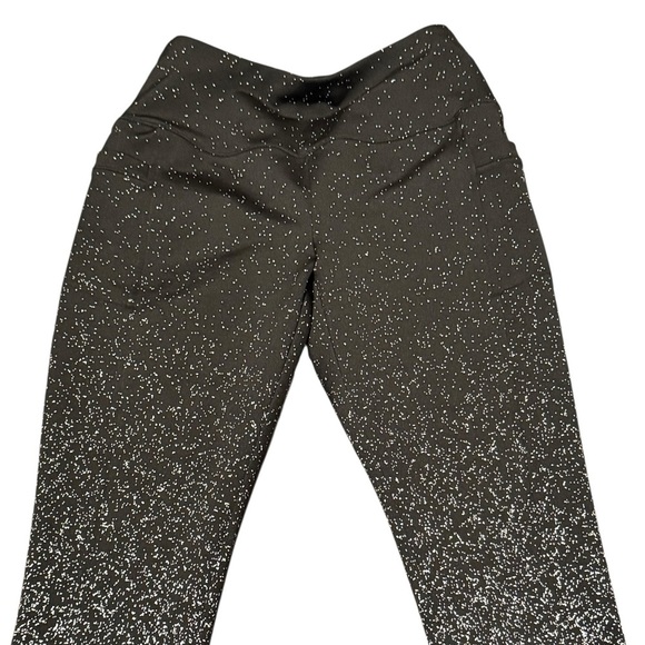 T By TALBOTS STARDUST LEGGINGS BUNDLE Size XS NAVY AND WHITE BLACK AND WHITE - Picture 14 of 15